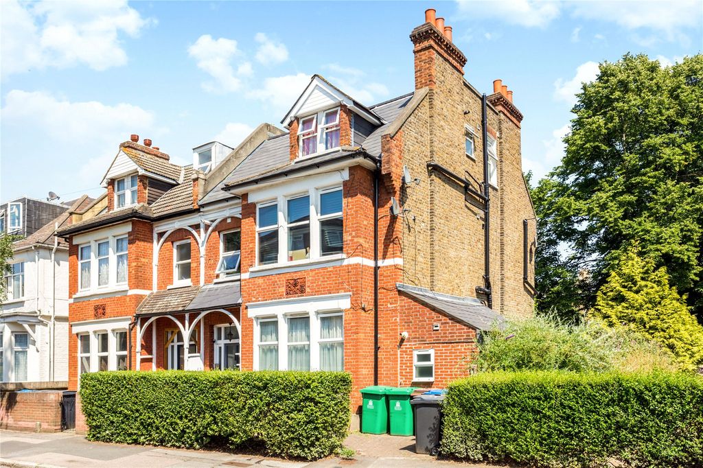 Property photo 3 of 13 Picture No. 05