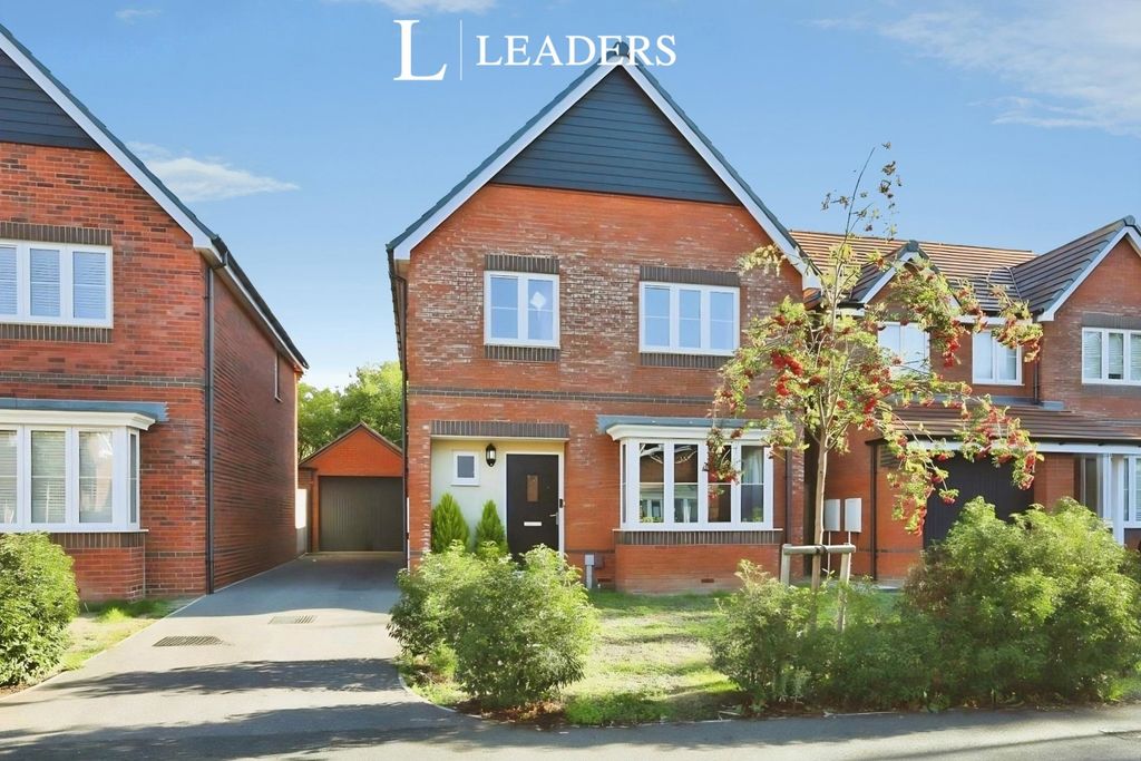 Property photo 1 of 11 Pbox-Img.Jpg