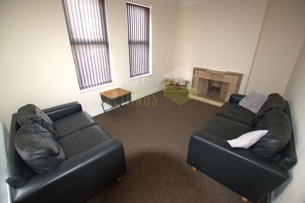 Property photo 2 of 10 Photo 1