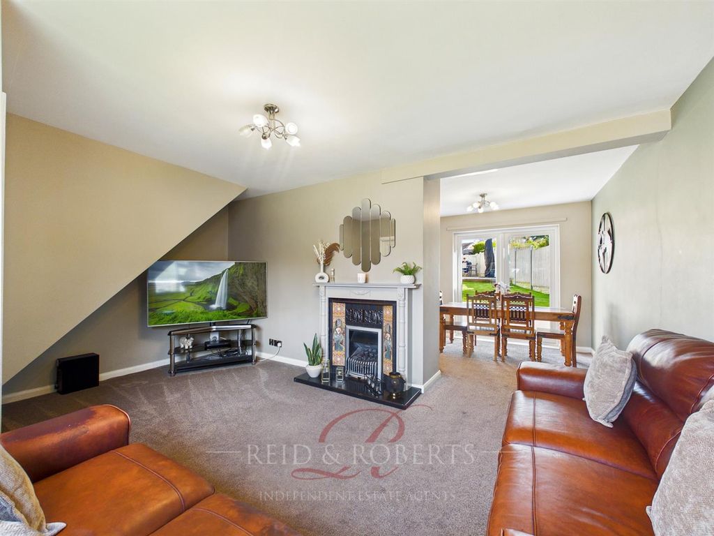 Property photo 2 of 20 Cam05148G0-Pr0141-Still005.Jpg