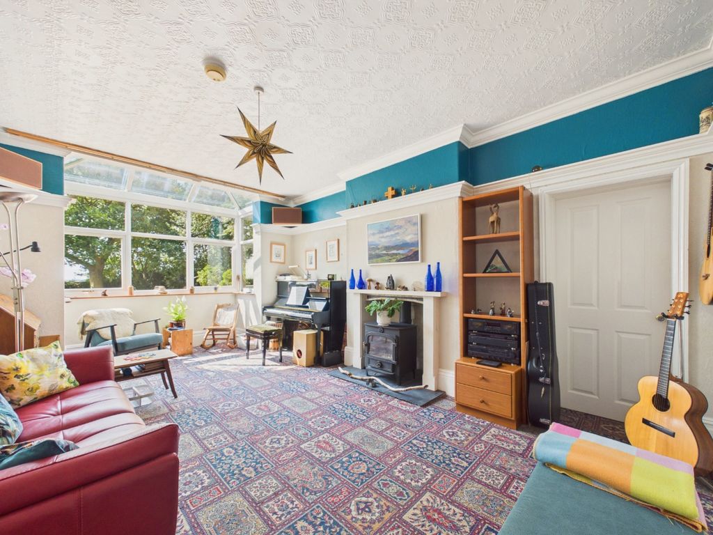 Property photo 3 of 26 5062596