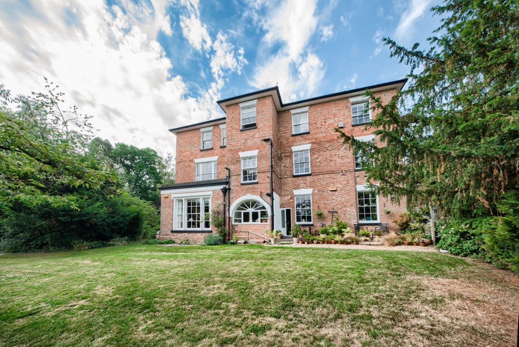 Property photo 2 of 11 Xh2A3915-Hdr(3) (1)