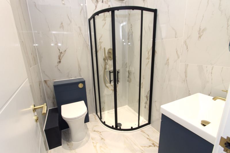 Property photo 2 of 13 Photo 14