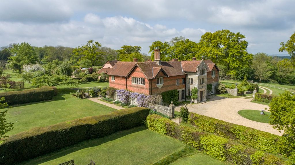 Property photo 1 of 41 Sedgehill Manor