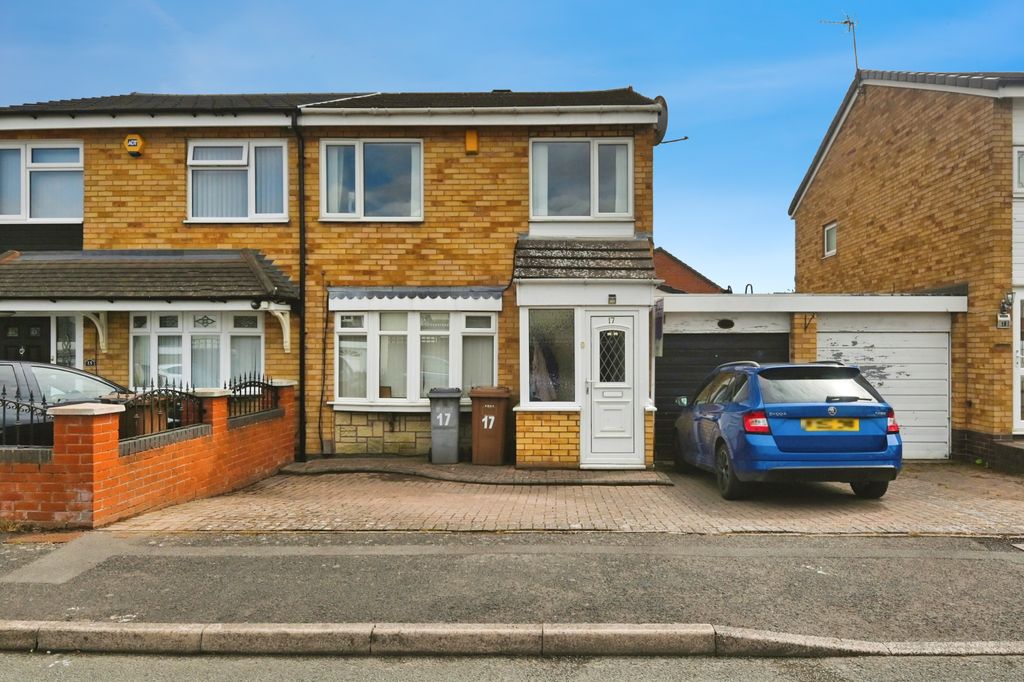 Property photo 1 of 15