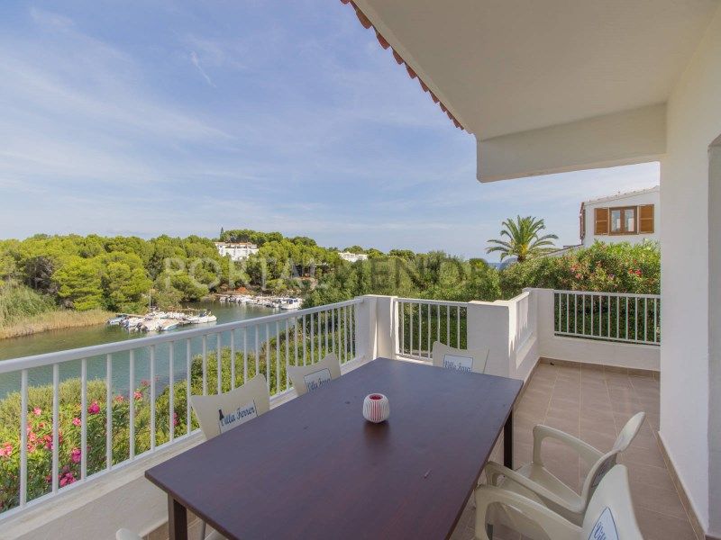 Property photo 2 of 38