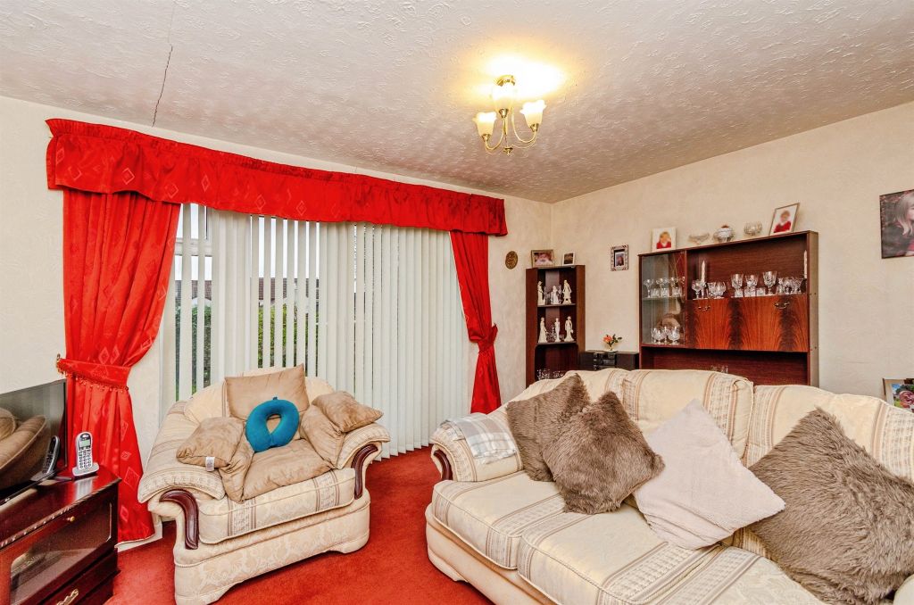 Property photo 3 of 19