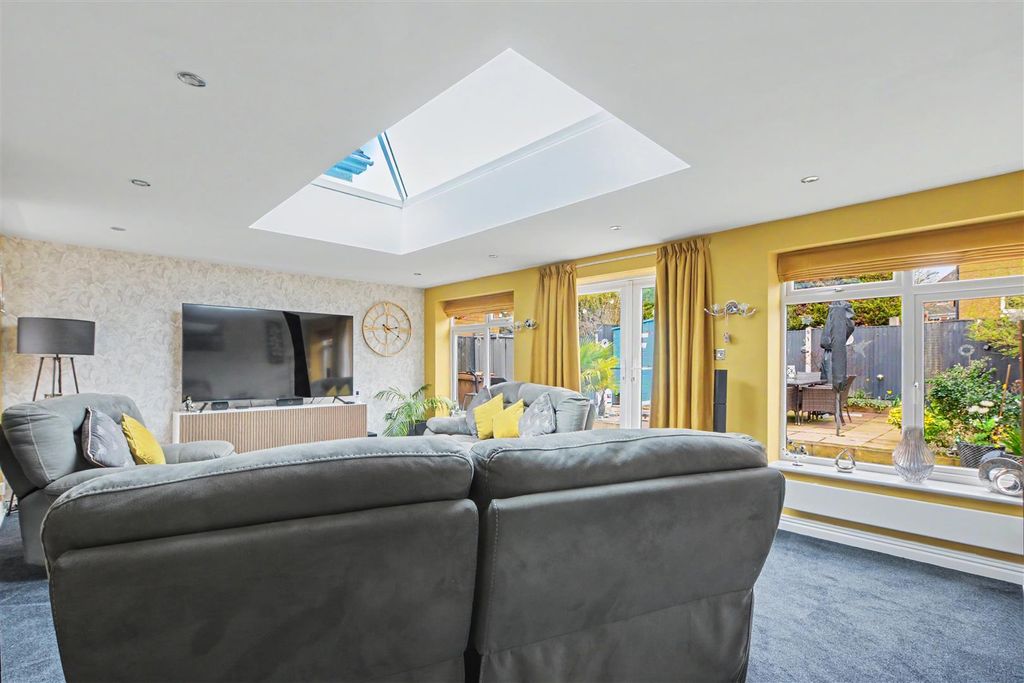 Property photo 2 of 27 Orangery_1.Jpeg