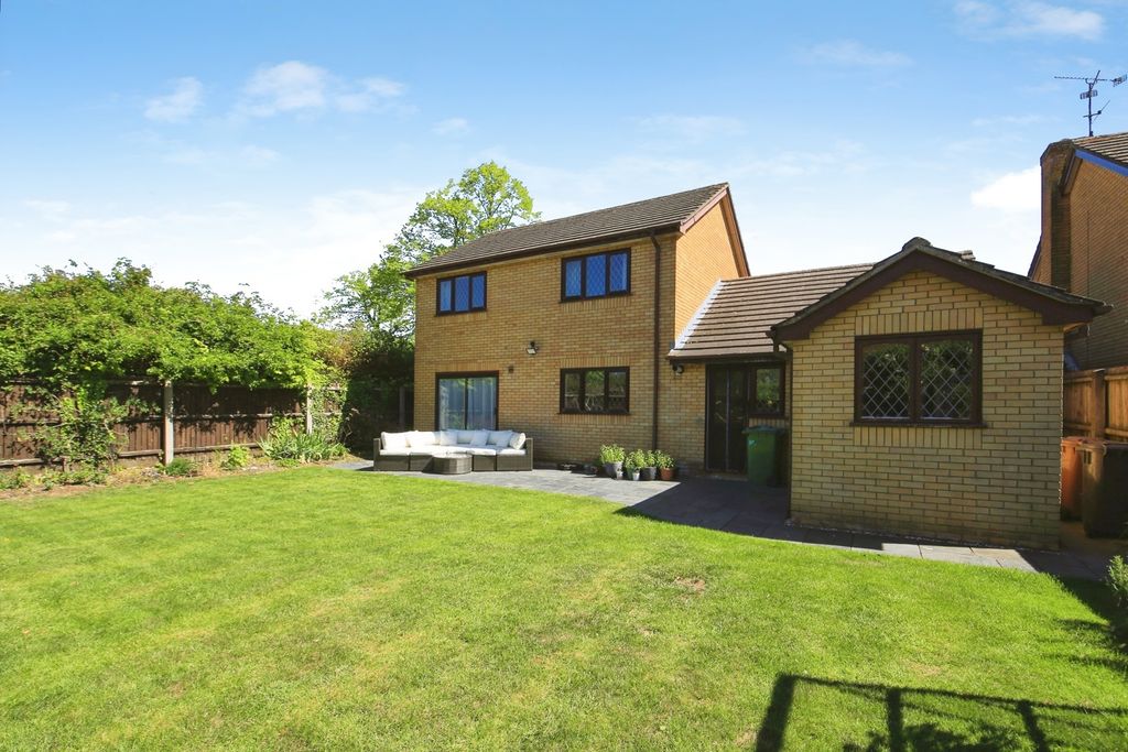 Property photo 2 of 18 Pbox-Img.Jpg