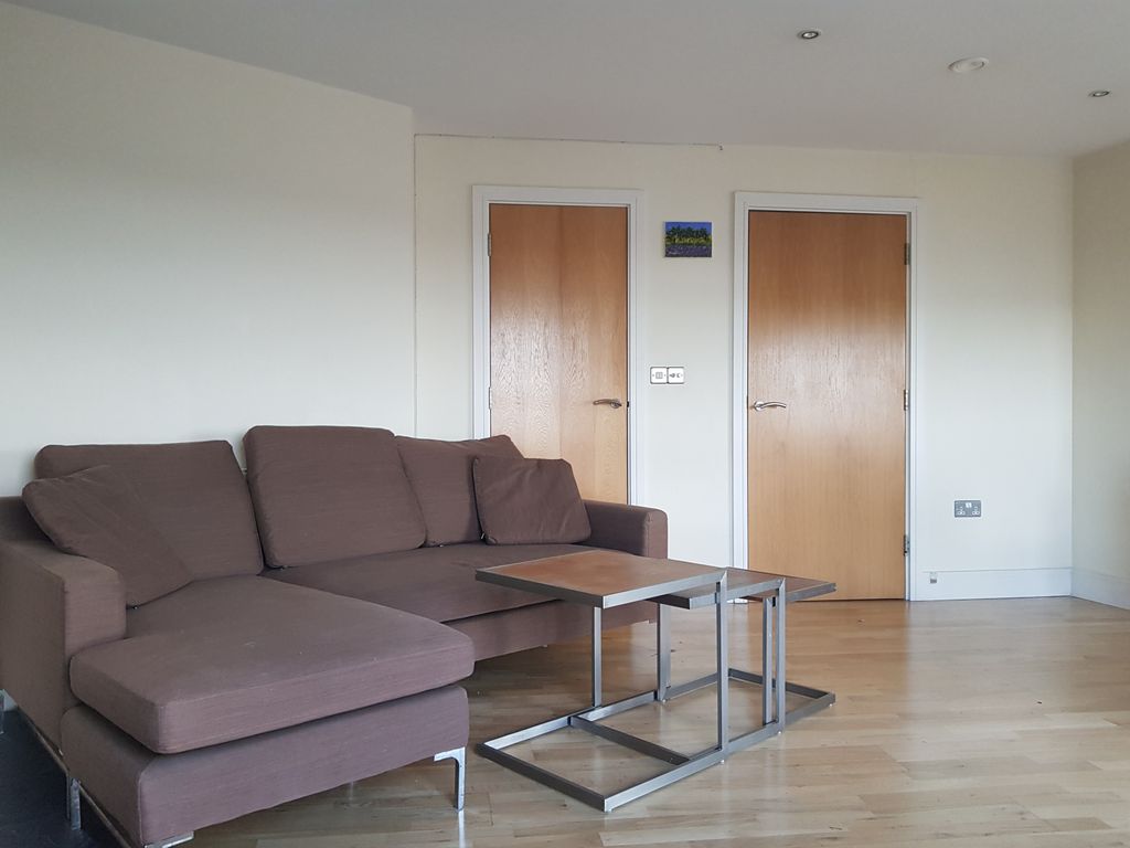 Property photo 2 of 12 Gallery
