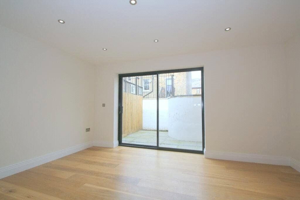 Property photo 1 of 6 Picture No. 07