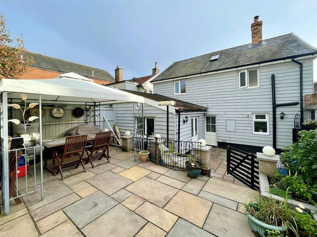 Property photo 2 of 28 Picture No. 07