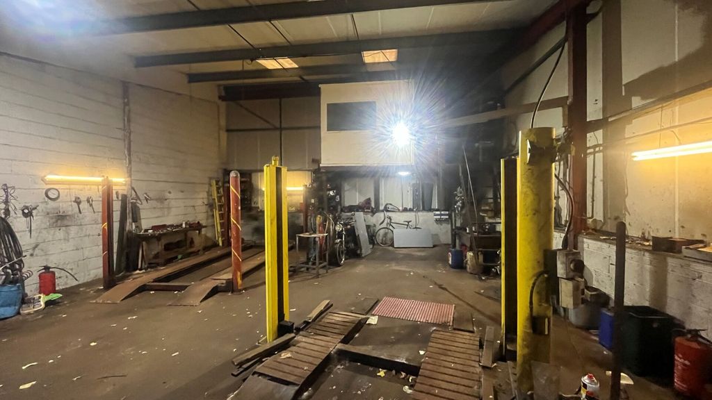 Property photo 3 of 3 Allied-Surveyors-Scotland-Industrial-03