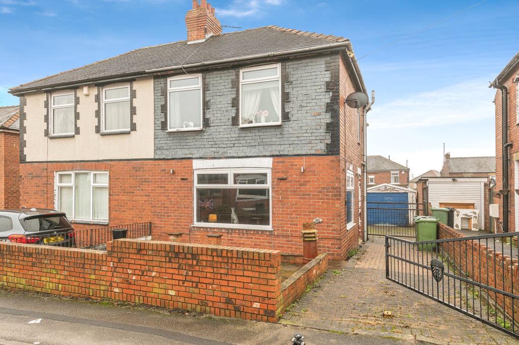 Property photo 1 of 14