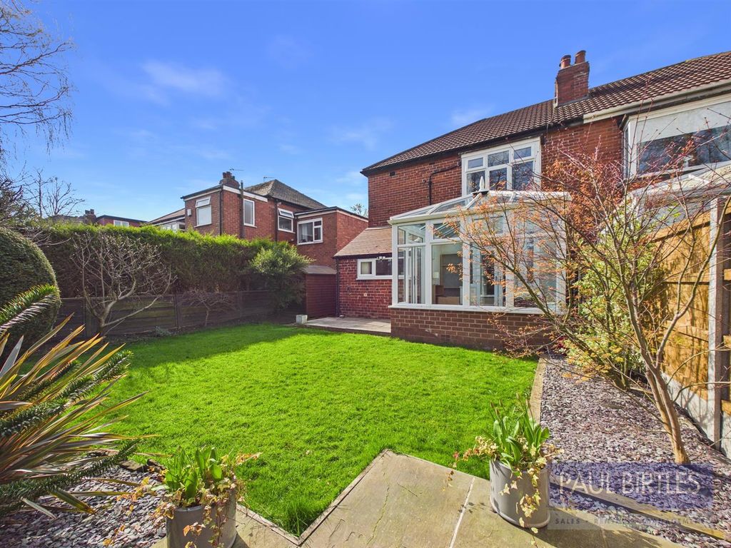 Property photo 2 of 24 Cam04378G0-Pr0323-Still036.Jpg