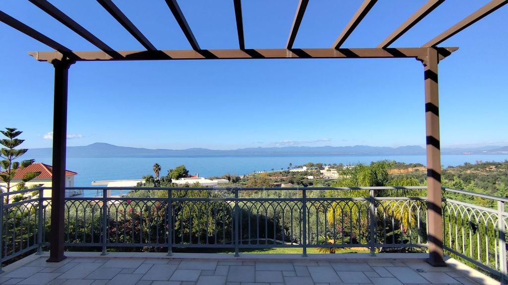 Property photo 2 of 29