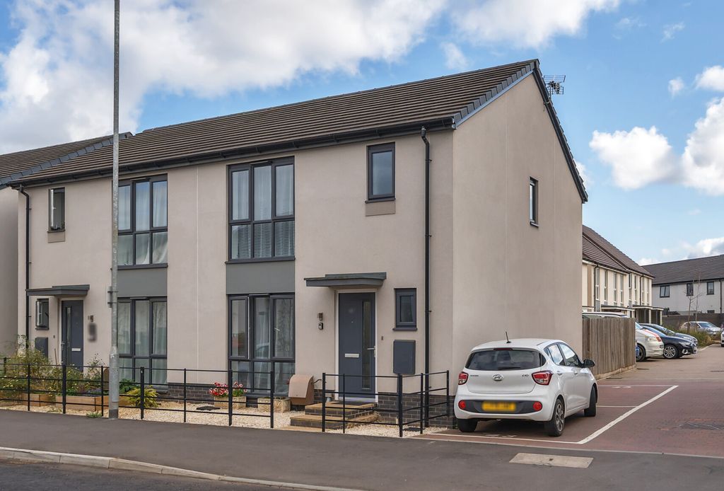Property photo 1 of 23 1339542-2-689E001...
