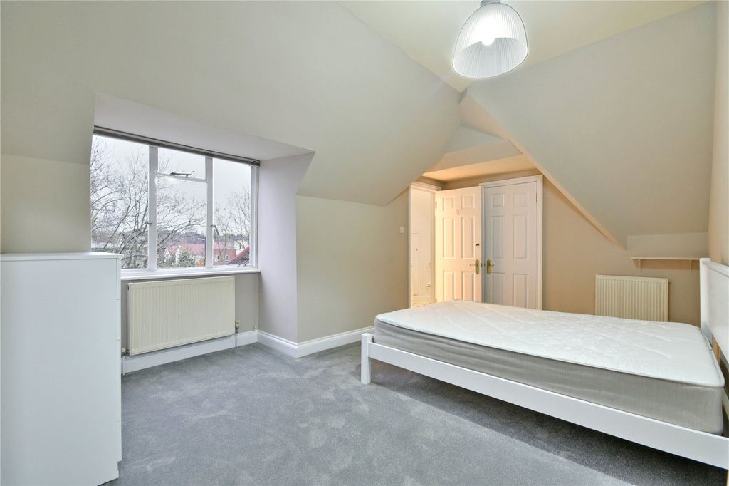 Property photo 3 of 15 Picture No. 29