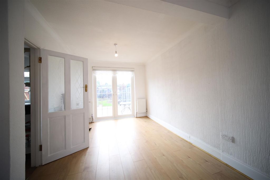 Property photo 1 of 13 Img_2022.Jpg