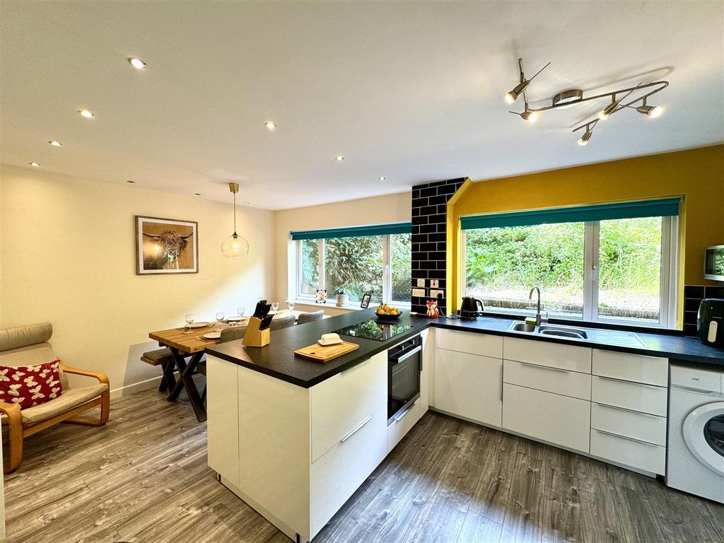 Property photo 3 of 21 Open Plan Kitchen/Dining Room