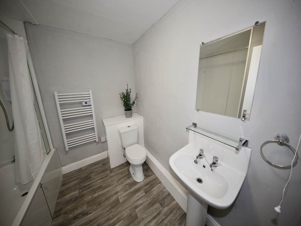 Property photo 3 of 9 Img_5078