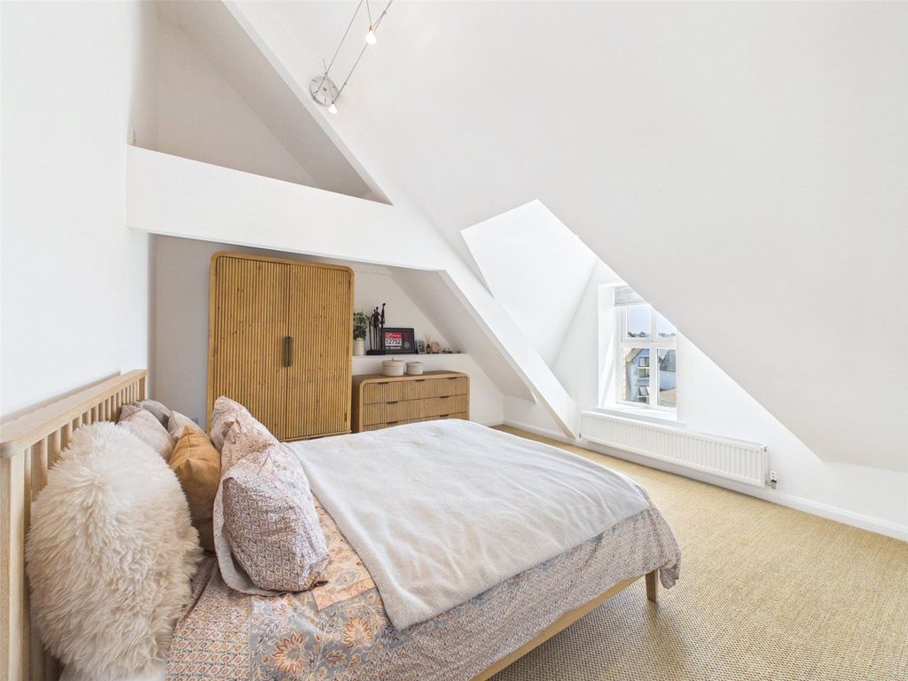 2 bed flat for saleSummerleaze Crescent, Bude, Cornwall EX23 photo 5