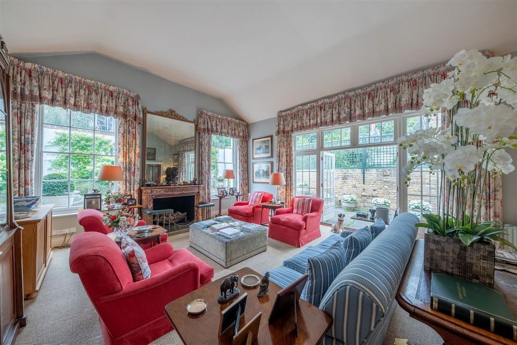 Property photo 1 of 10 8 Netherton Grove 3340 Rec1.Jpg