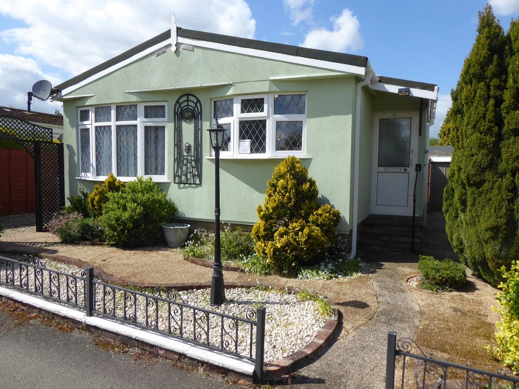 Property photo 1 of 13