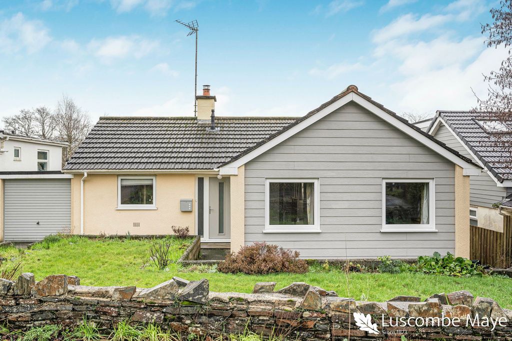 Property photo 1 of 26