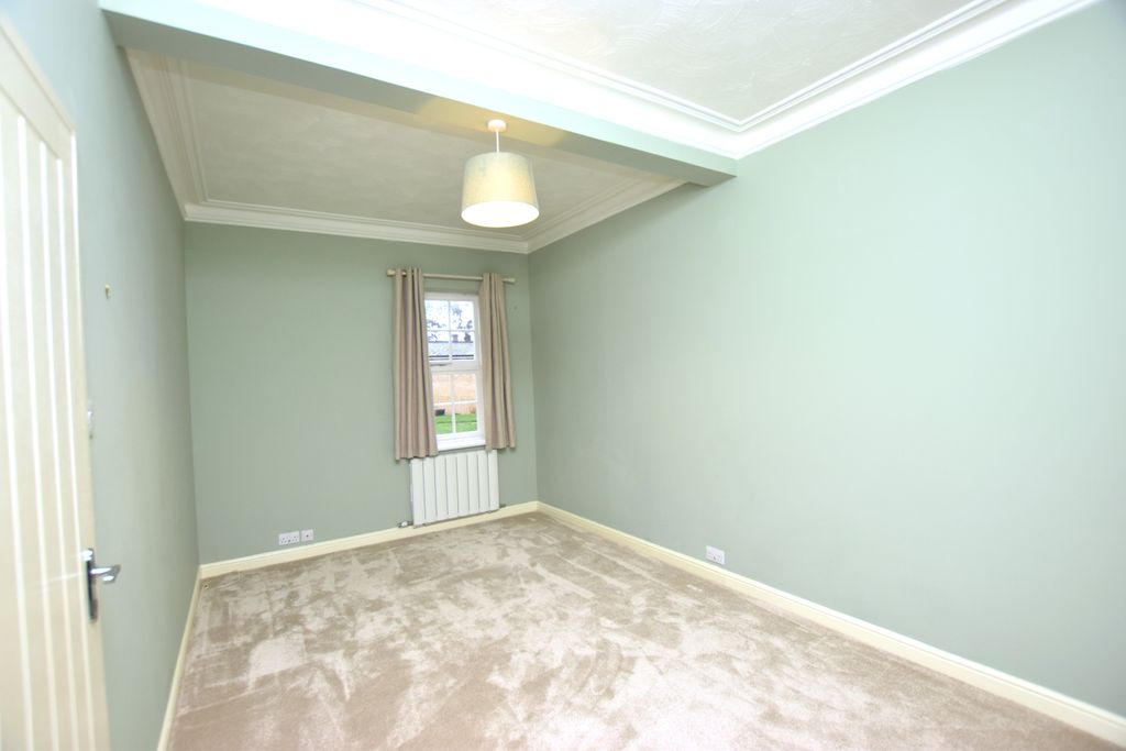 Property photo 3 of 10 Dsc_0008