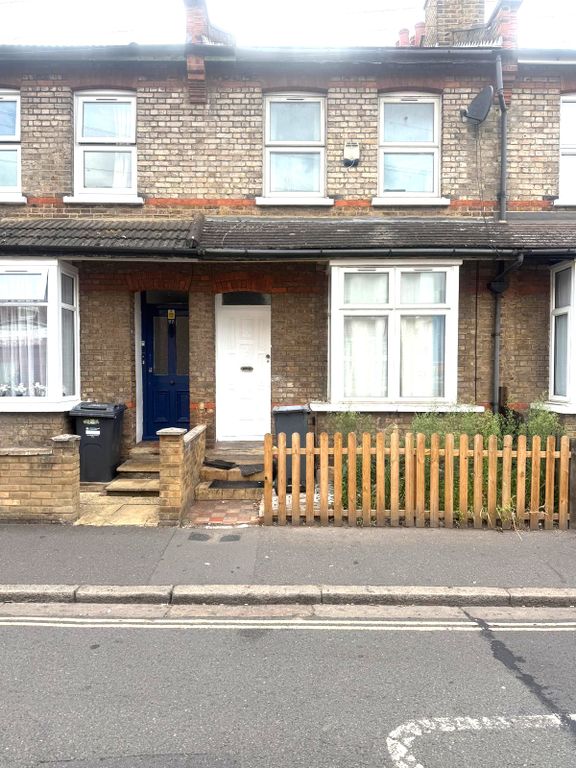 Property photo 1 of 18