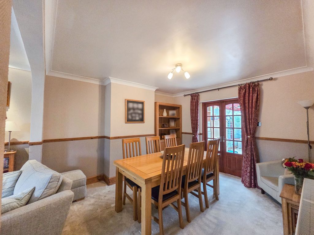 Property photo 3 of 13 Dining Room