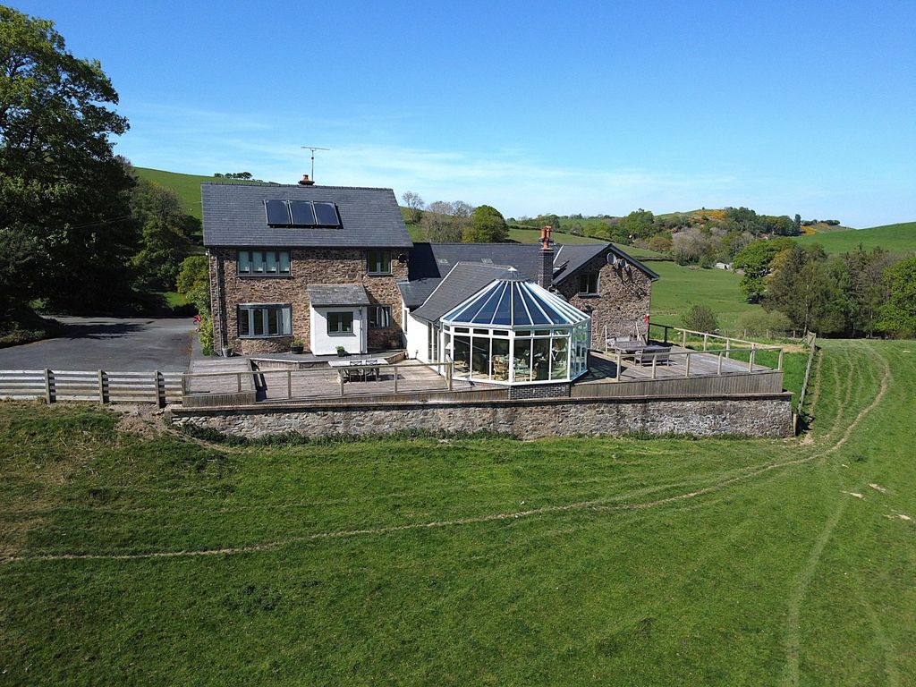 Property photo 1 of 48 Picture No. 03