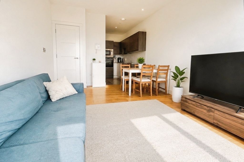 Property photo 2 of 7 Pbox-Img.Jpg