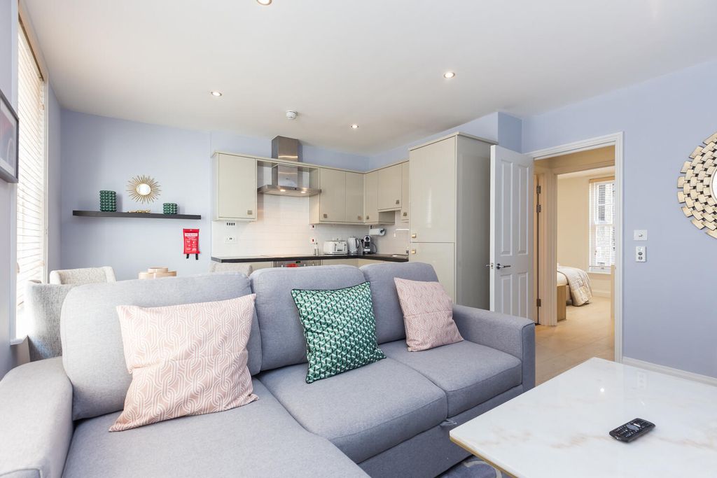 Property photo 2 of 14 Living Room