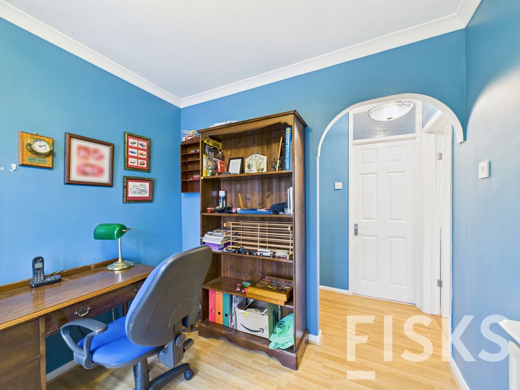 Property photo 3 of 15