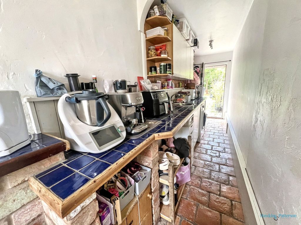 Property photo 3 of 16
