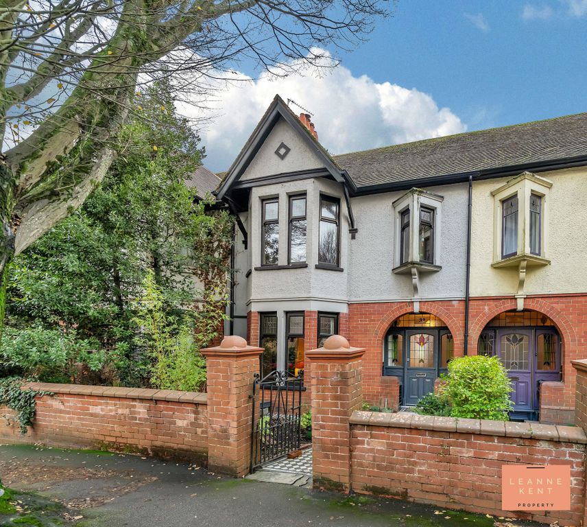 Property photo 1 of 44