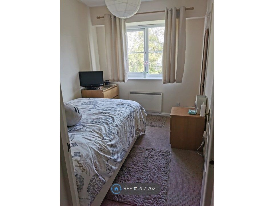 Property photo 3 of 12 Bedroom 1 (Double)