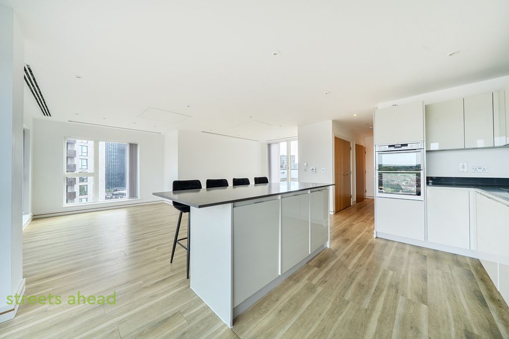 Property photo 1 of 22 2Fe0Dfbe-F6Fc-466...