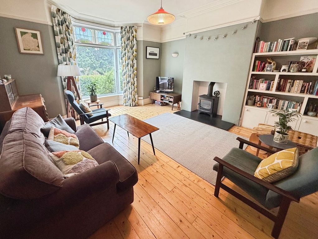 Property photo 2 of 26