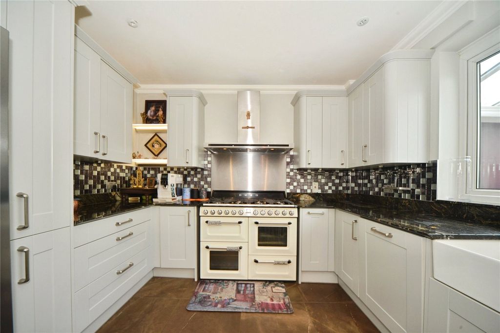 Property photo 3 of 30 Picture No. 52