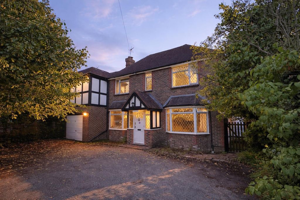 Property photo 1 of 22