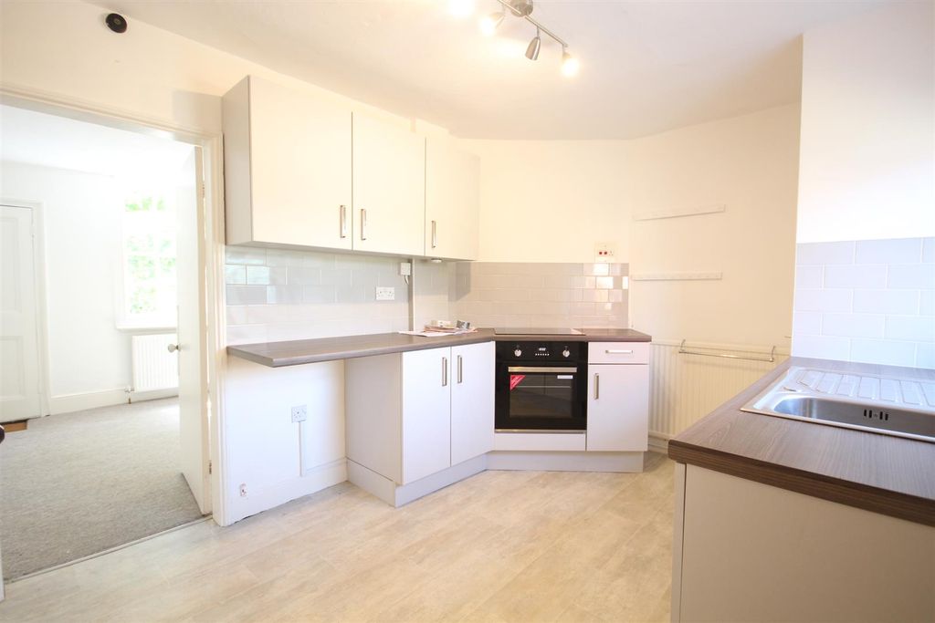 Property photo 3 of 8 43497535.Jpg