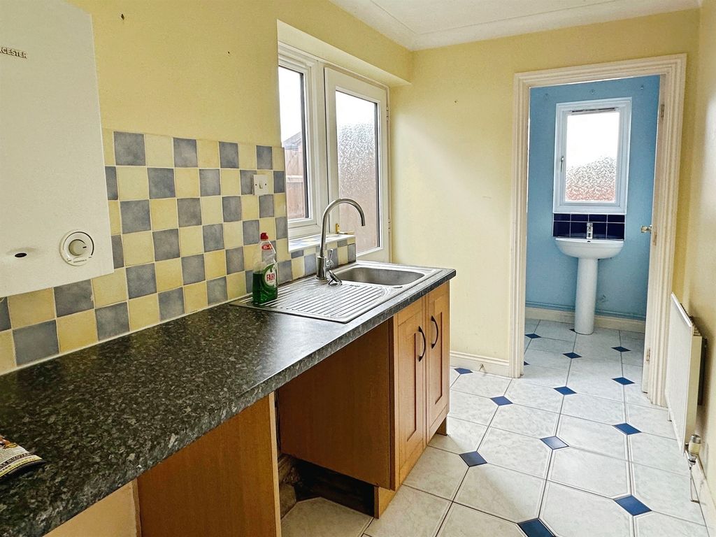 Property photo 3 of 10