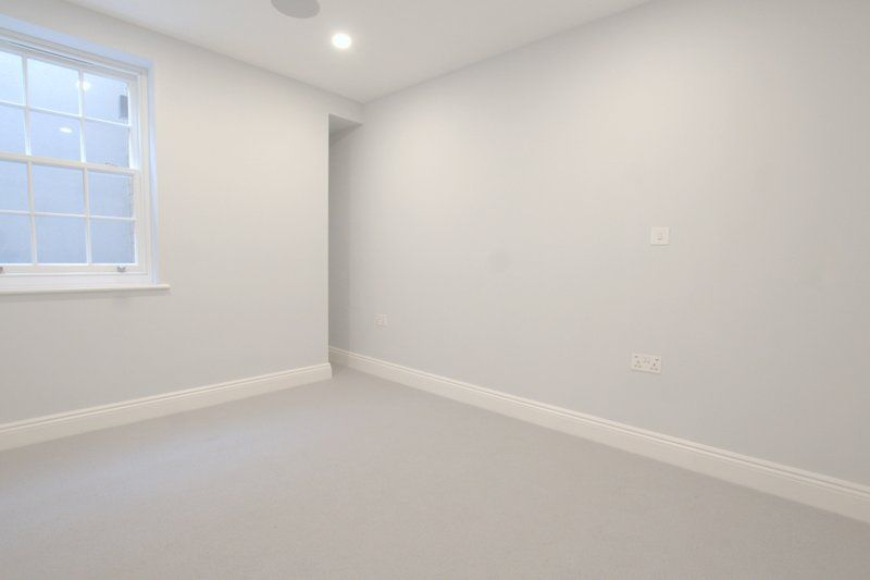 Property photo 3 of 9 3
