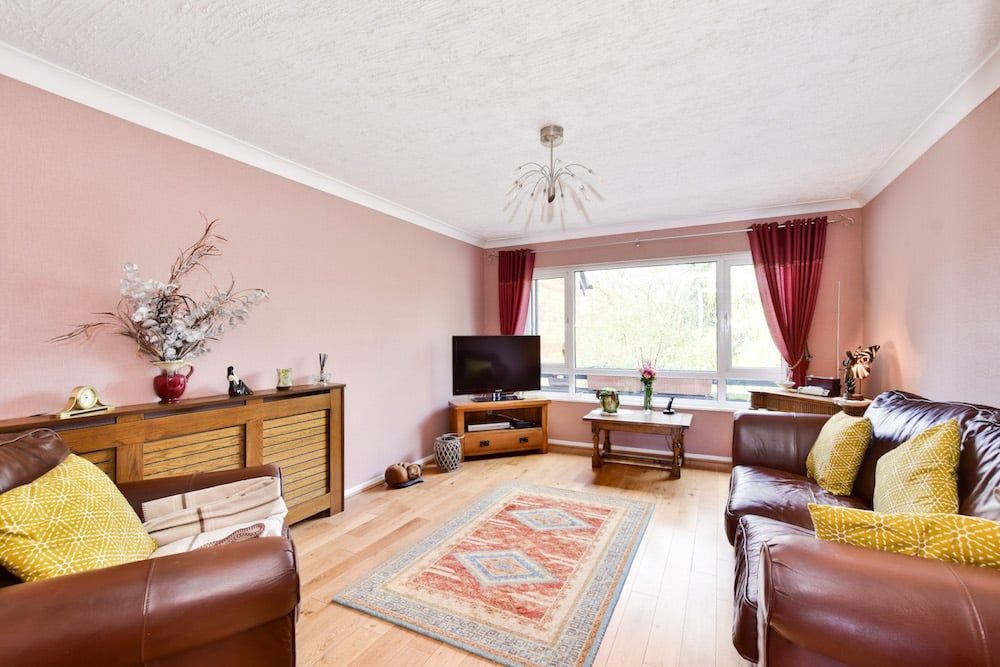 Property photo 2 of 11