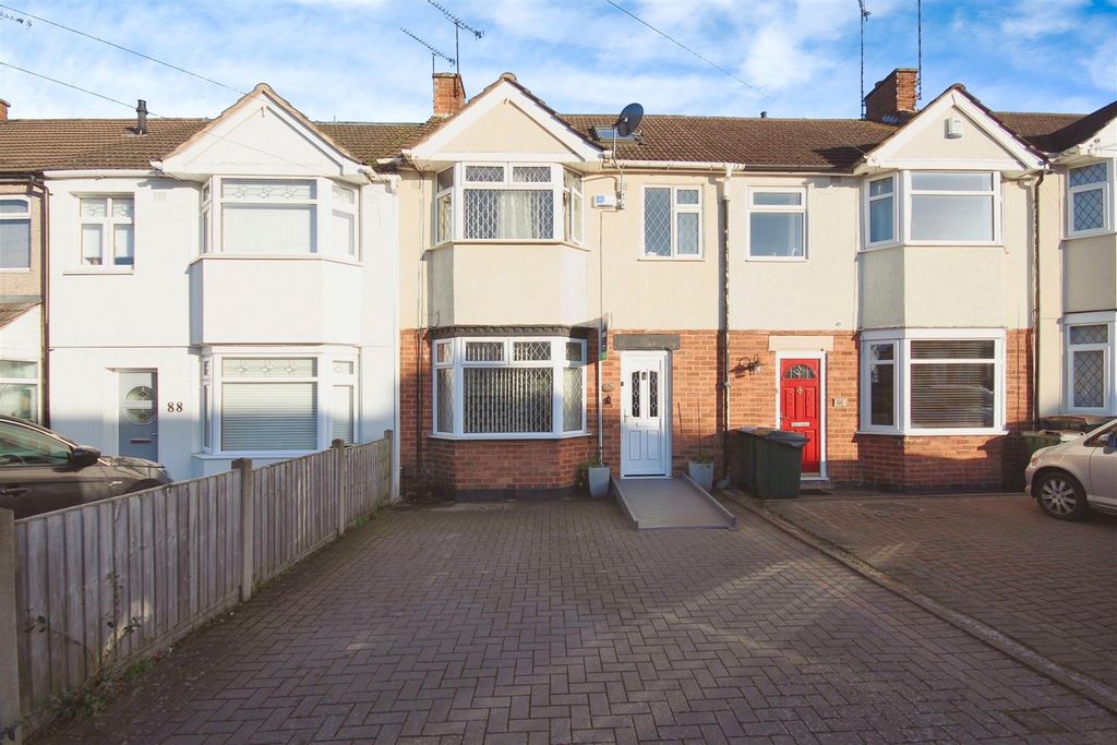 Property photo 1 of 20 Front