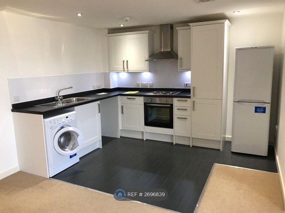 Property photo 2 of 6