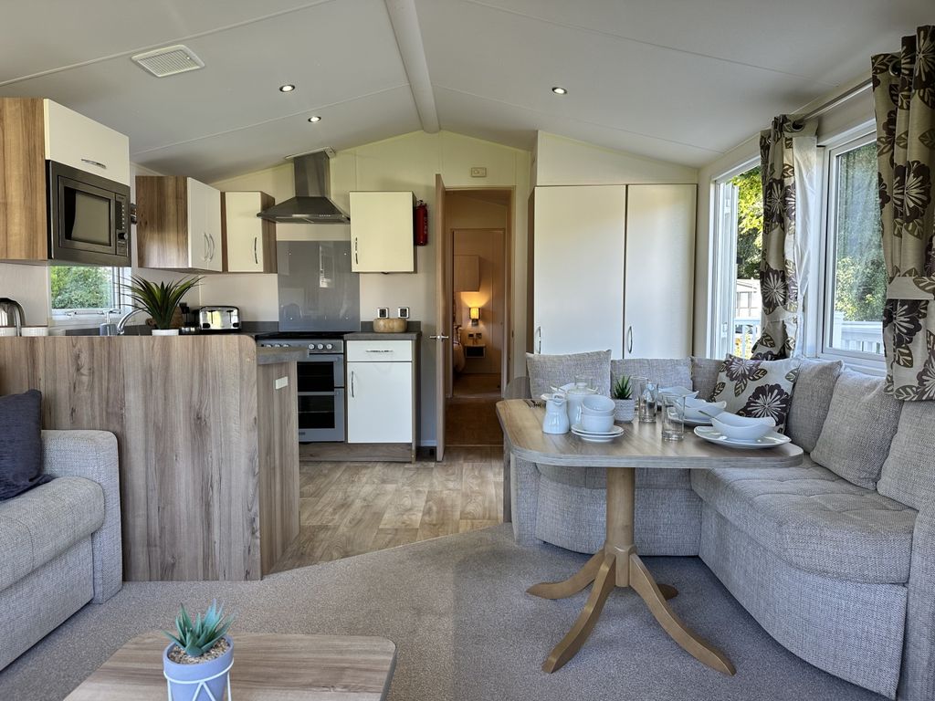 Property photo 3 of 23 Rio Dining Kitchen